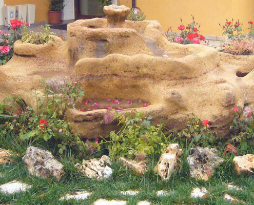 Fontane in pietra naturale 3 Fontane in pietra naturale 3