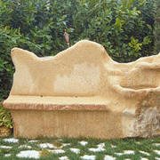panchine in pietra